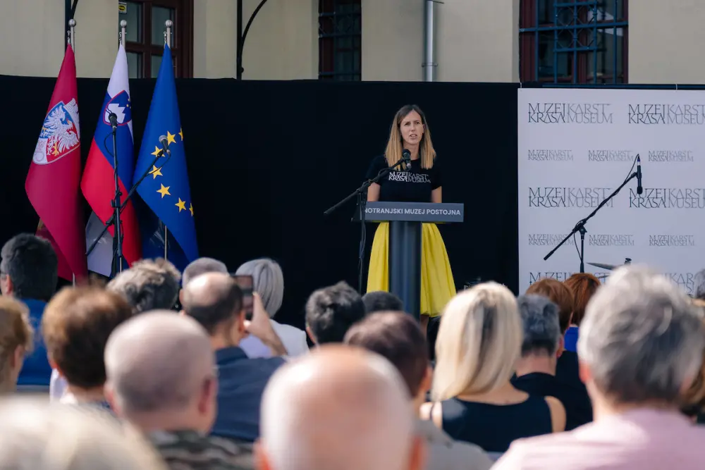 Notranjski muzej Postojna